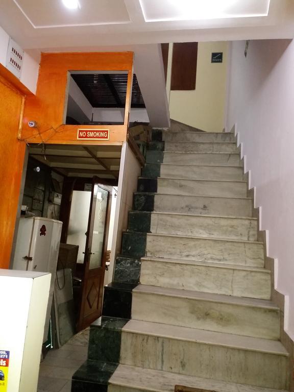 Mahesh Guest House Neu-Delhi Exterior foto
